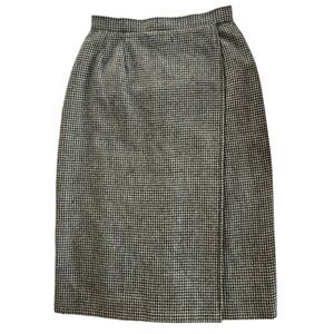 RARE Chloe Herringbone Wool Skirt Size 40 Runway Japan